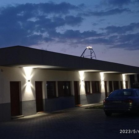Loft Park Zator, Lokalizacja Przy Wej Parku Villa ภายนอก รูปภาพ